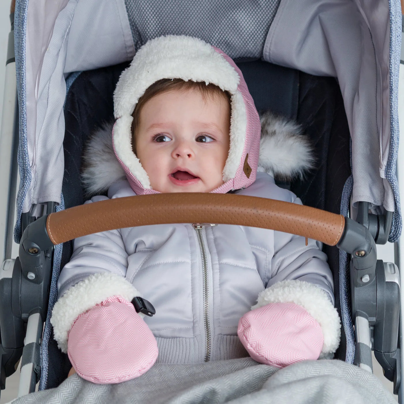 Infant deals winter mittens